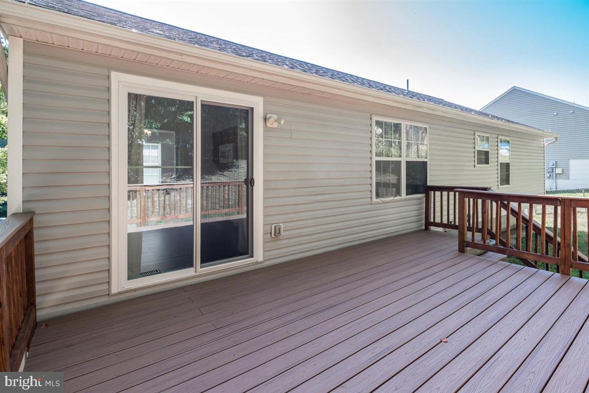 20 Myrtle Road Fredericksburg, VA 22405 - Photo 31 of 34 Maintenance free Trex decking