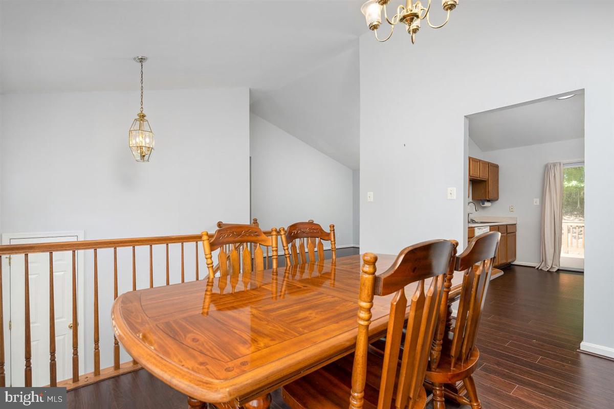 20 Myrtle Road Fredericksburg, VA 22405 - Photo 7 of 34 Spacious Dining Room