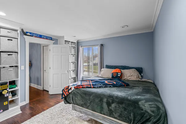 $550,000 | 340 Stonehurst Lane, Roselle, IL 60172
