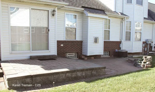 $314,900 | 44361 Mathison Drive, Sterling Heights, MI 48314