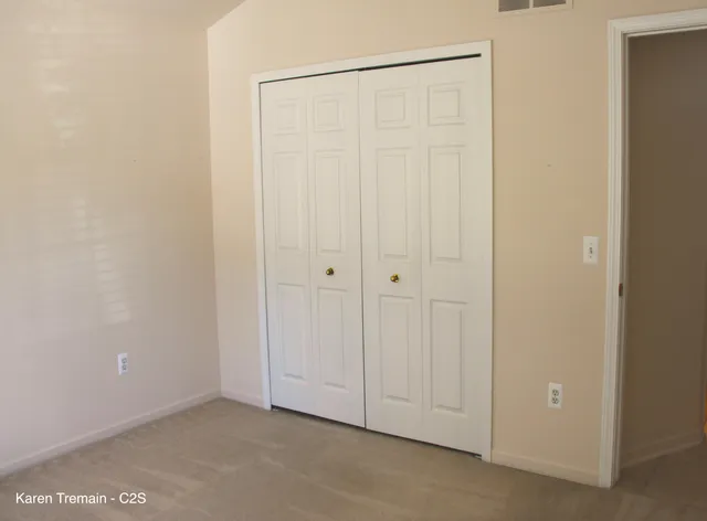 $314,900 | 44361 Mathison Drive, Sterling Heights, MI 48314