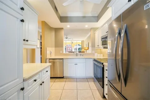 $795,000 | 410 Bayfront Place, Unit 2407, Naples, FL 34102