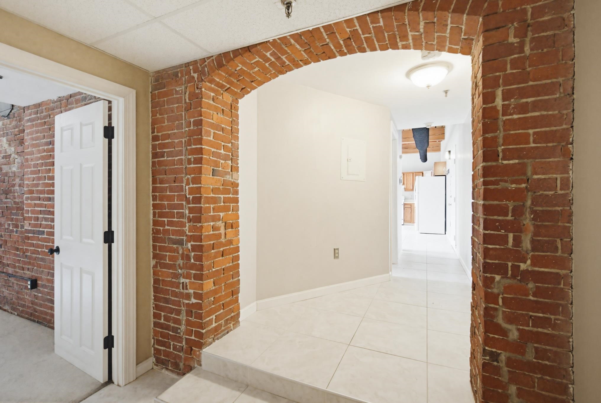 470 Silver Street, Unit 205 Manchester, NH 03103 - Photo 17 of 25