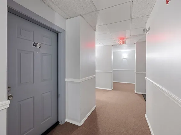 $349,000 | 64 Foster Street, Unit 403, Peabody, MA 01960