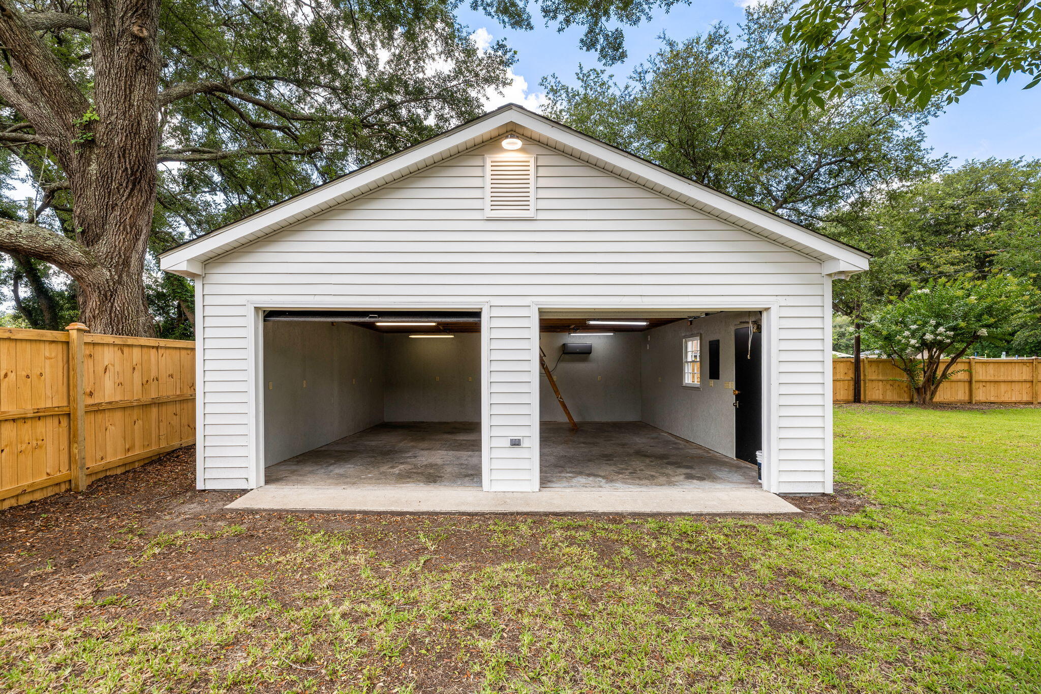 1335 Old Colony Road Mount Pleasant, SC 29464 - Photo 26 of 33
