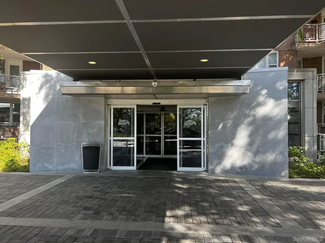 a view of a porch of the house