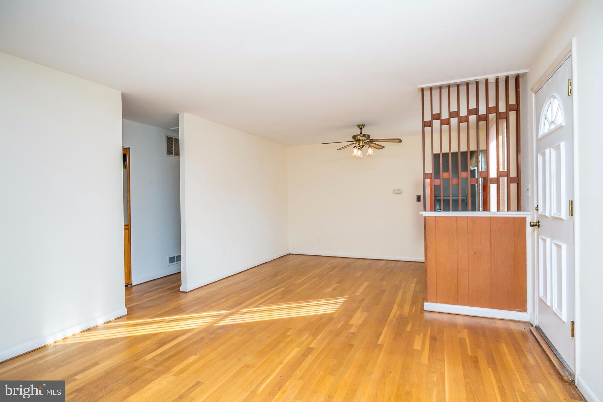 1607 Charmuth Road Lutherville-Timonium, MD 21093 - Photo 3 of 30 Interior (General)