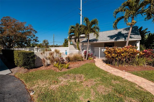 $279,000 | 9252 Westlinks Terrace, Seminole, FL 33777