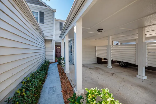 $279,000 | 9252 Westlinks Terrace, Seminole, FL 33777