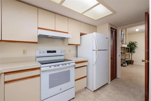 $279,000 | 9252 Westlinks Terrace, Seminole, FL 33777