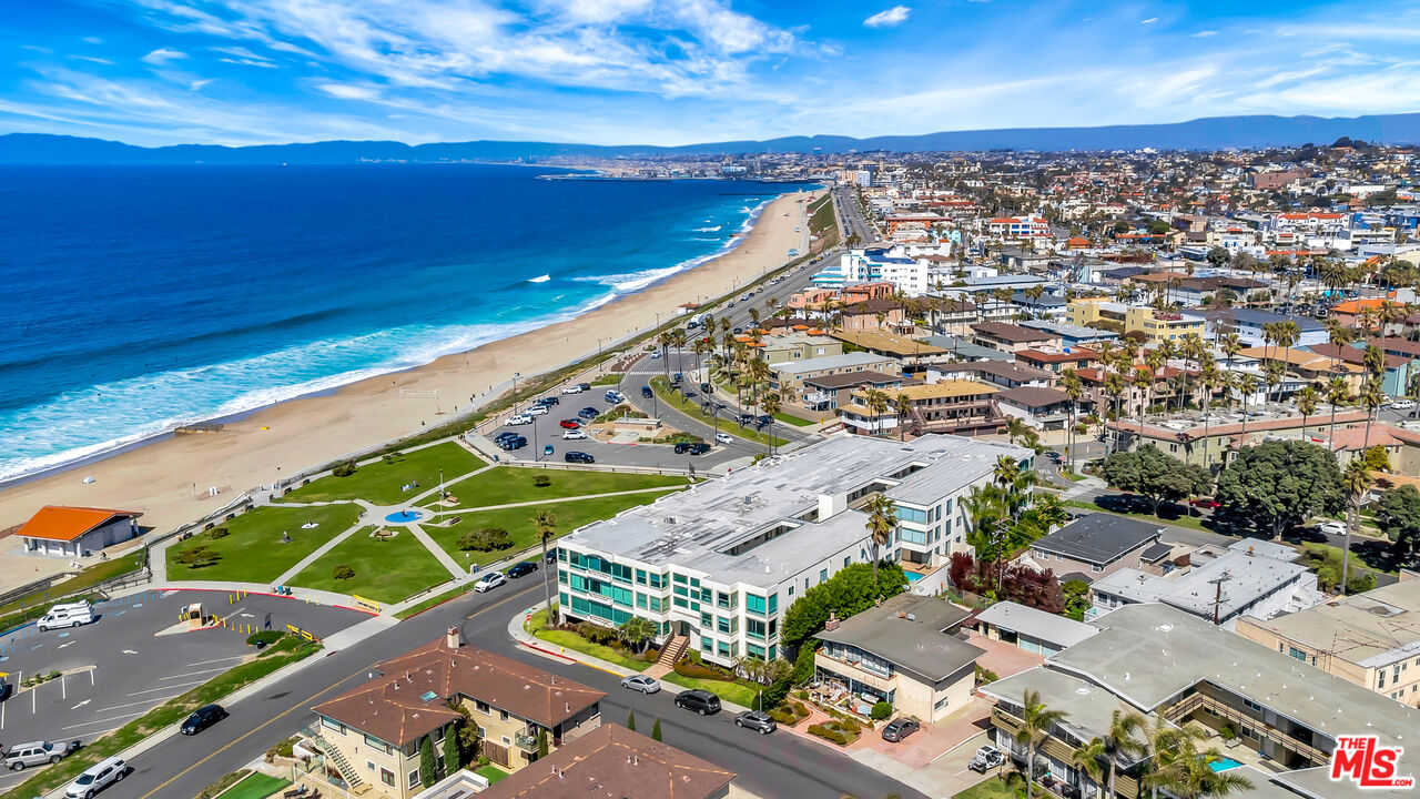 110 Paseo De La Concha Redondo Beach, CA 90277 - Photo 4 of 14