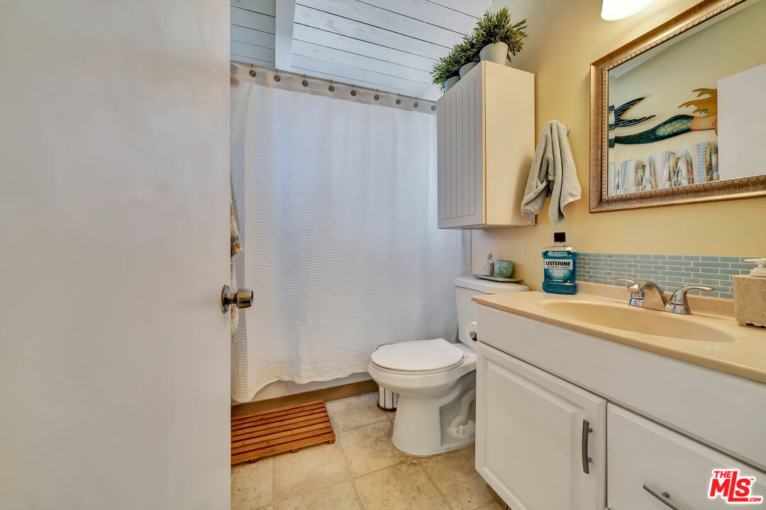 110 Paseo De La Concha Redondo Beach, CA 90277 - Photo 7 of 14 a bathroom with a sink toilet and shower