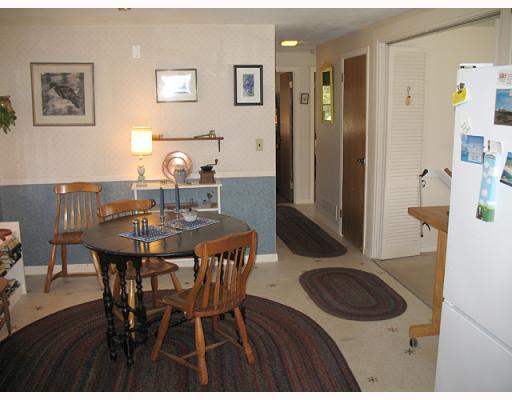 11 Baldwin Road Warwick, RI 02886 - Photo 8 of 11 Dining Room.