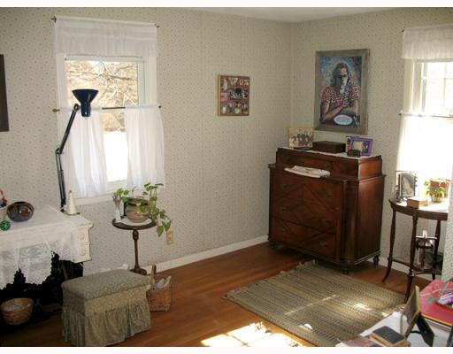11 Baldwin Road Warwick, RI 02886 - Photo 10 of 11 Bedroom.
