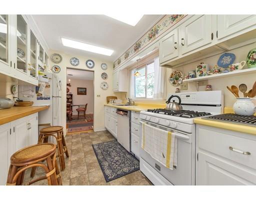 69 Green River Road Greenfield, MA 01301 - Photo 6 of 35 Gallery Image 6