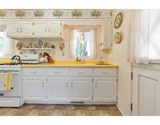 69 Green River Road Greenfield, MA 01301 - Photo 7 of 35 Gallery Image 7