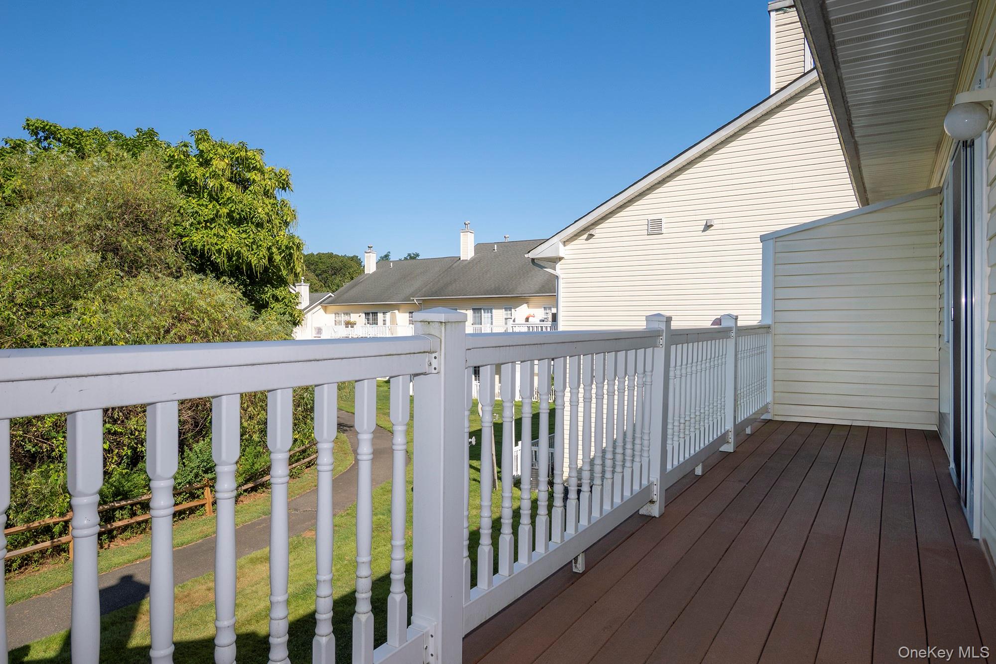 216 Centre Court, Unit 216 Medford, NY 11763 - Photo 12 of 12