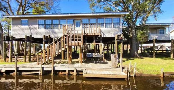 $180,000 | 19123 Owl Bayou Road, Ponchatoula, LA 70454