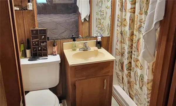 $180,000 | 19123 Owl Bayou Road, Ponchatoula, LA 70454