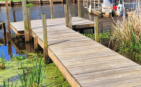 $180,000 | 19123 Owl Bayou Road, Ponchatoula, LA 70454