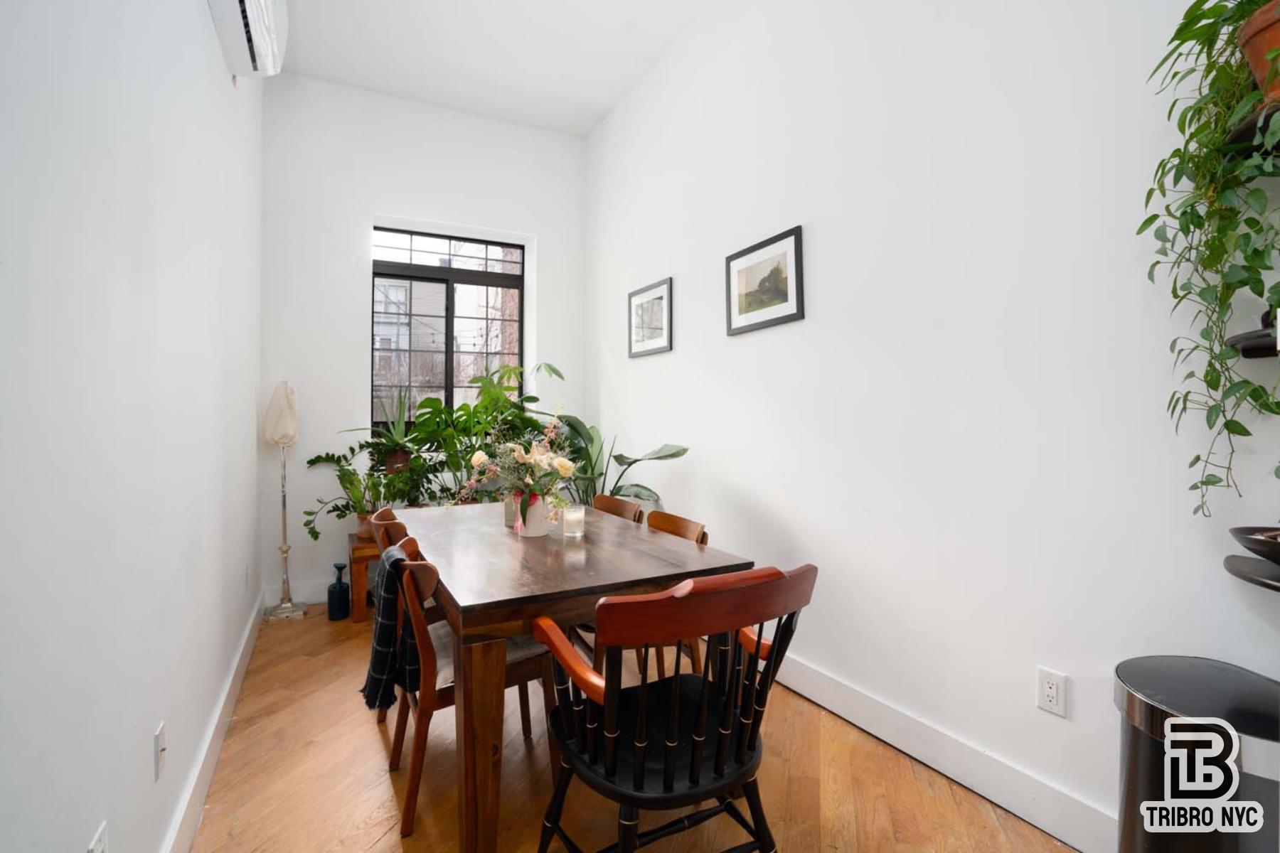 378 South 3rd Street, Unit 1 Brooklyn, NY 11211 - Photo 4 of 8 Photo 4