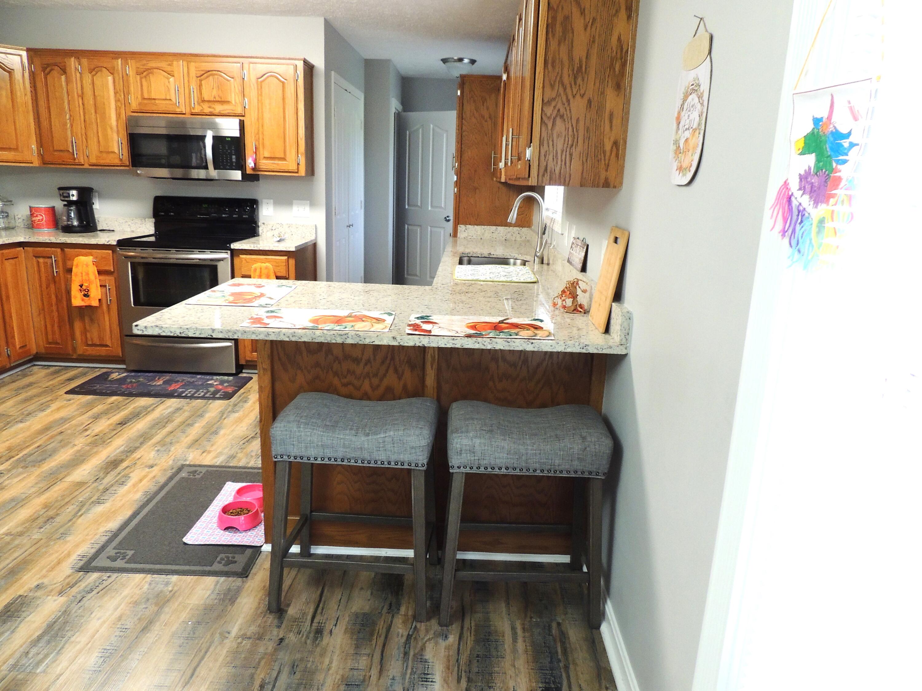 1464 Green-Wilson Road Frankfort, KY 40601 - Photo 20 of 57 kit bar 2