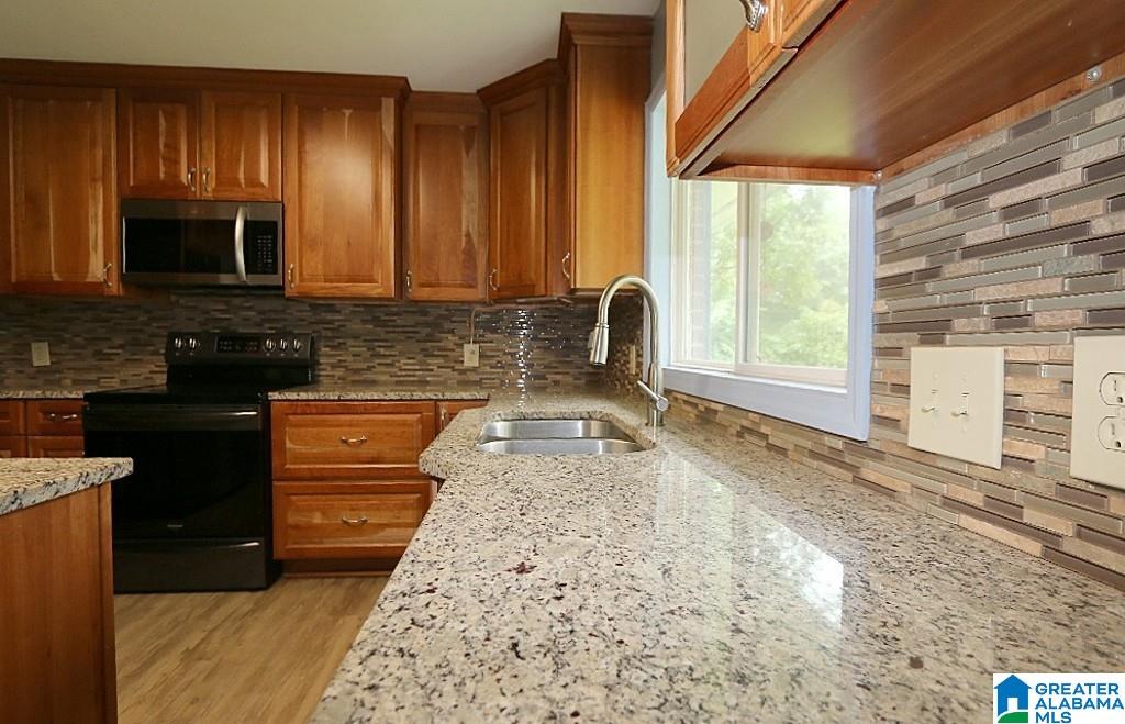 200 Lilla Avenue Clanton, AL 35045 - Photo 7 of 24