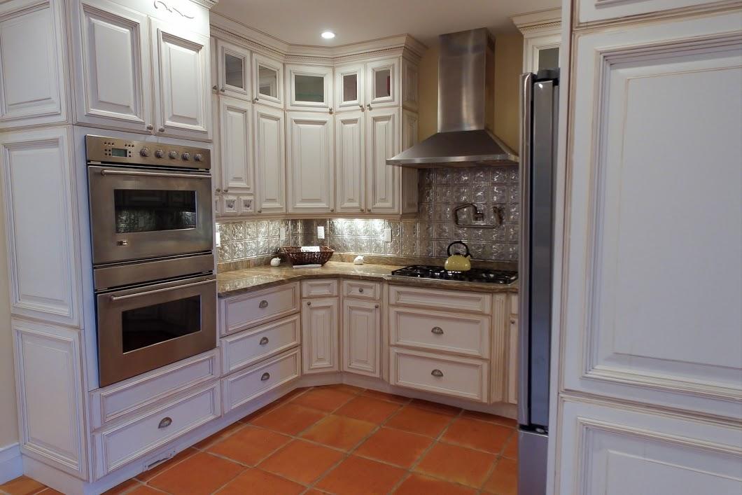194 Fells Pond Road Mashpee, MA 02649 - Photo 5 of 34 a kitchen with cabinets and appliances