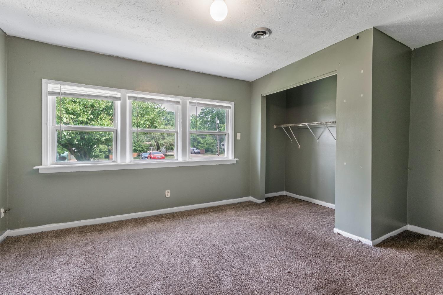 10487 Pottinger Road Cincinnati, OH 45251 - Photo 16 of 29 Gallery Image 16