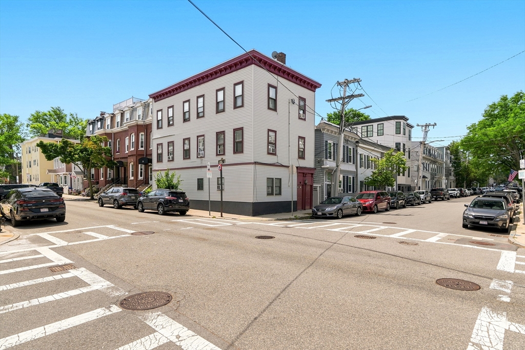 807 East 3rd Street, Unit 1 Boston, MA 02127 - Photo 11 of 11
