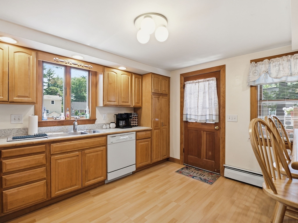36 Bridge Street Billerica, MA 01821 - Photo 3 of 42