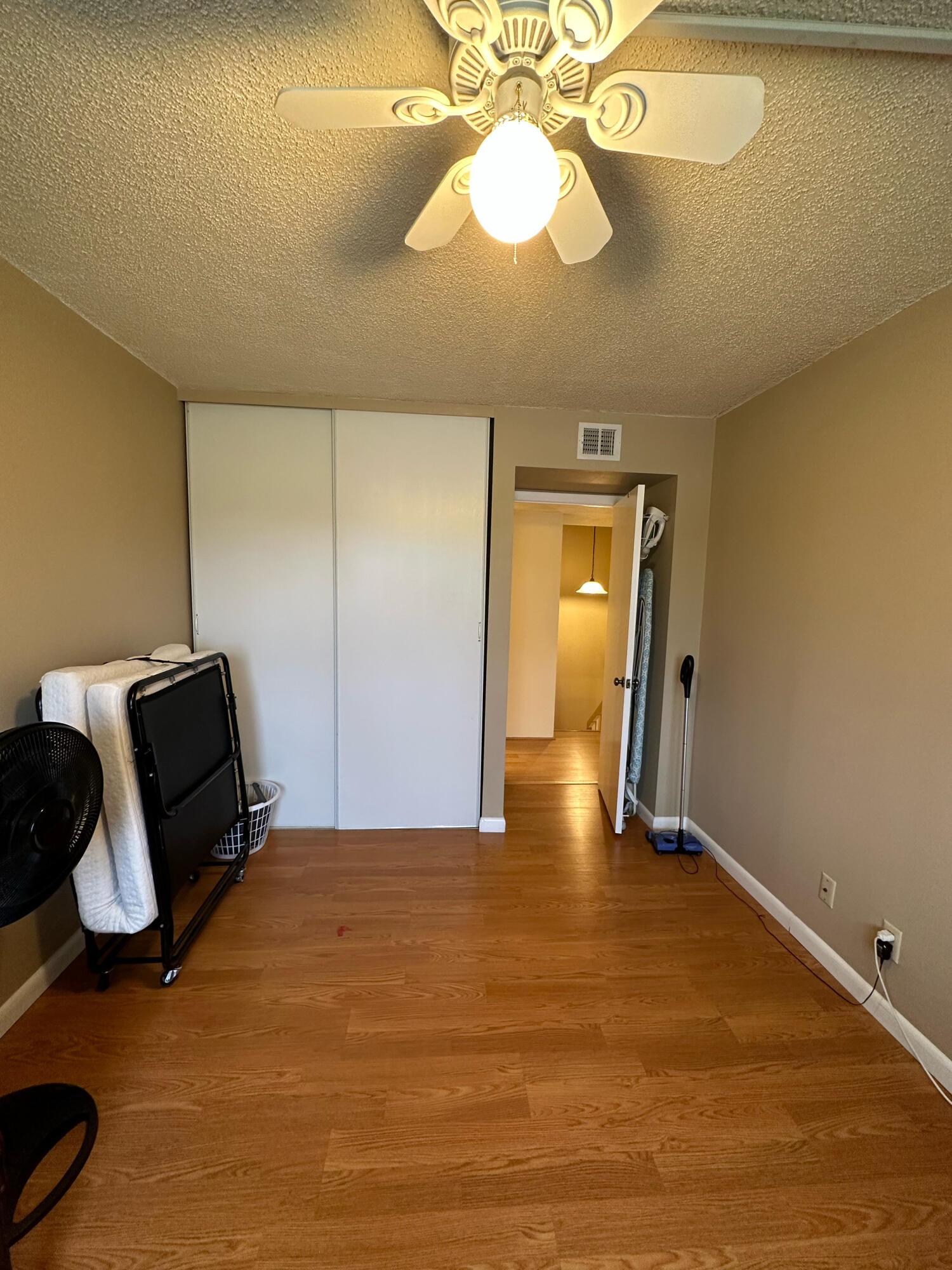 421 Arabian Road Palm Springs, FL 33461 - Photo 17 of 28 Bedroom 1