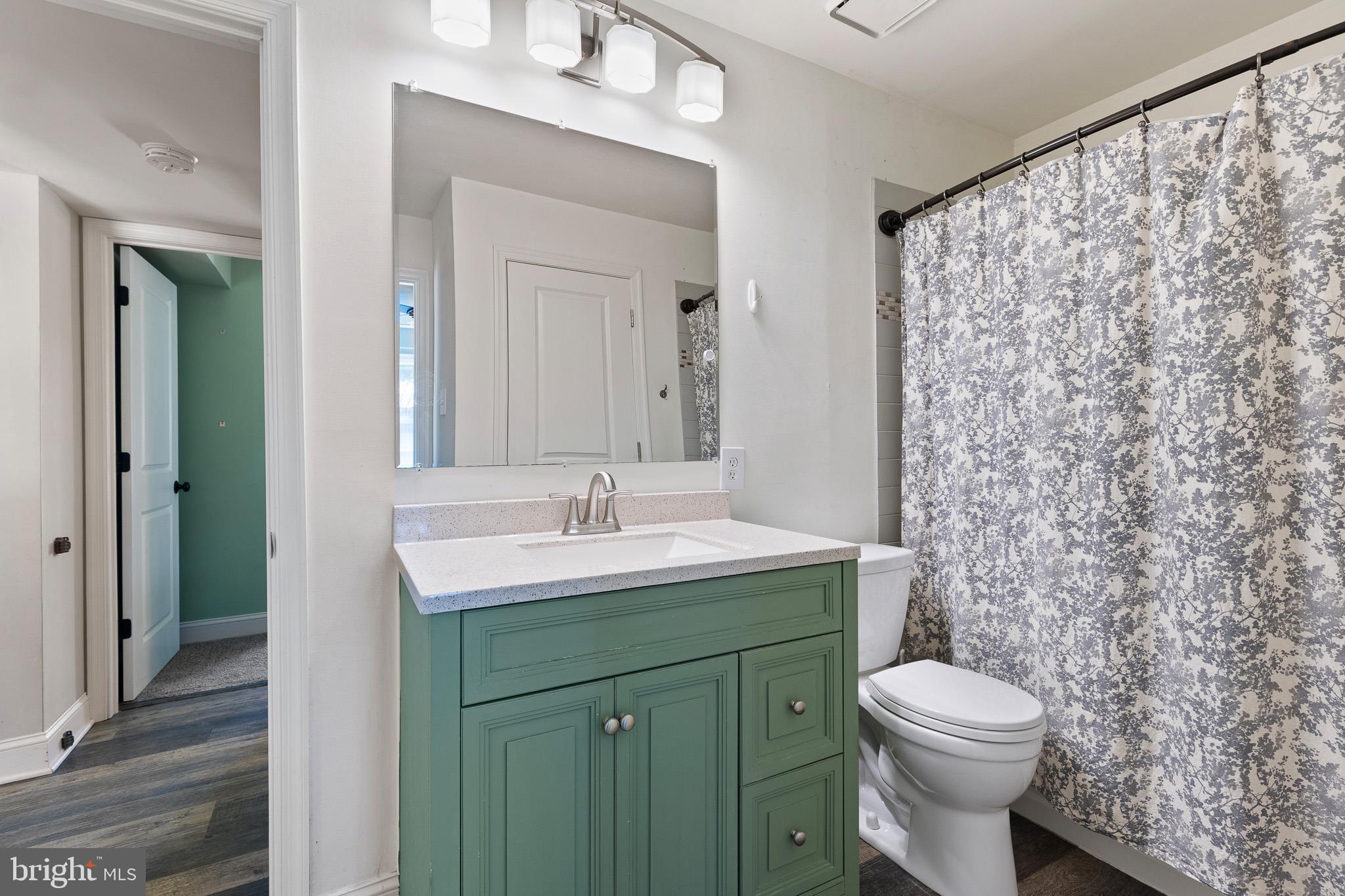 316 Hunters Road Swedesboro, NJ 08085 - Photo 16 of 32 Main Floor Bathroom