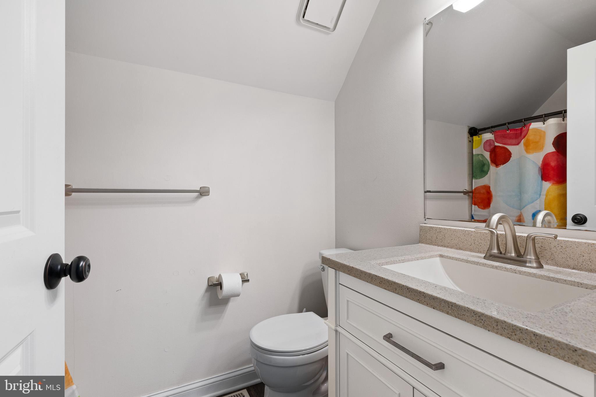 316 Hunters Road Swedesboro, NJ 08085 - Photo 24 of 32 Bathroom (upper)