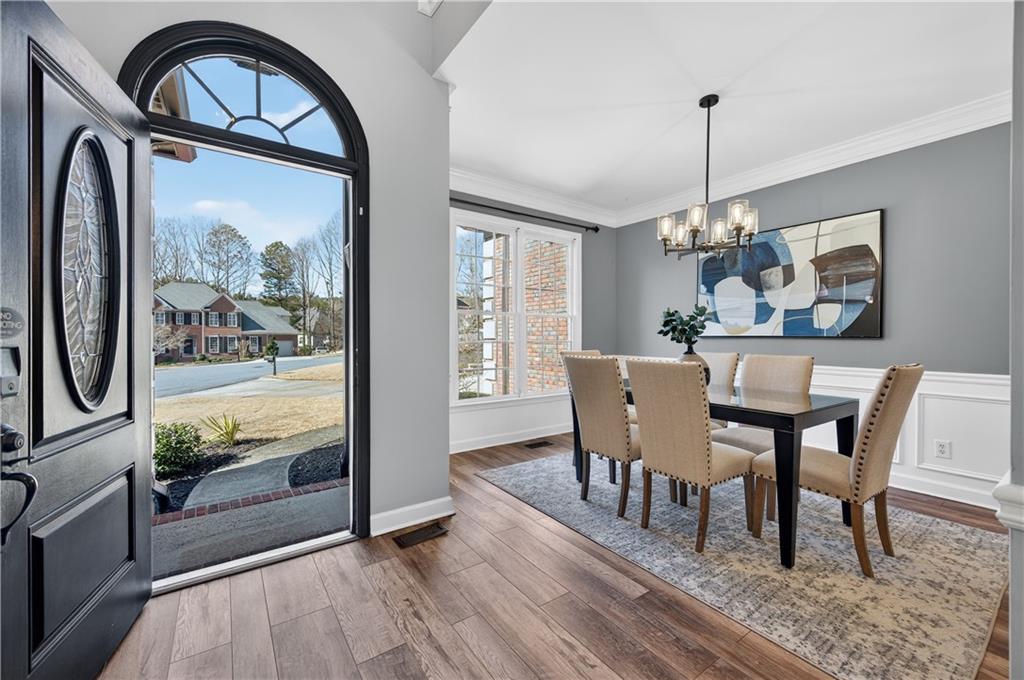 6675 Club Valley Court Suwanee, GA 30024 - Photo 5 of 34