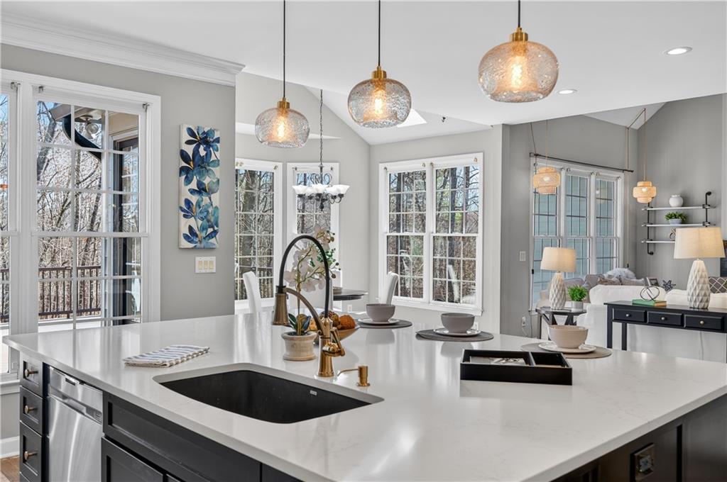 6675 Club Valley Court Suwanee, GA 30024 - Photo 10 of 34