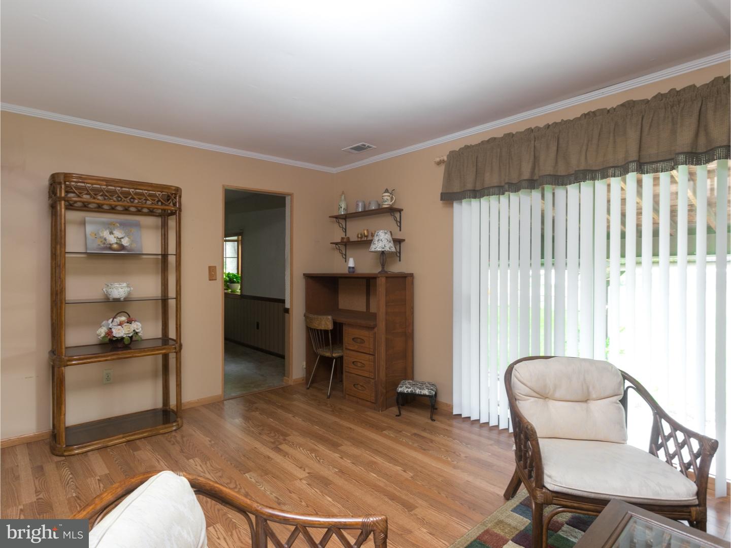 17 Wolfpack Road Hamilton, NJ 08619 - Photo 14 of 23