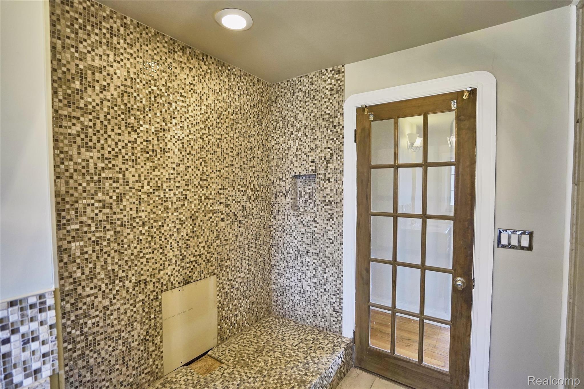 1430 Devonshire Road Grosse Pointe, MI 48230 - Photo 48 of 85 This tiled alcove reserved for possible future soaking tub (center drain, slipper style) as desired