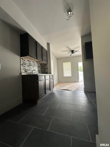 $85,000 | 823 West Nowland Avenue, Peoria, IL 61604