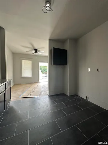 $85,000 | 823 West Nowland Avenue, Peoria, IL 61604