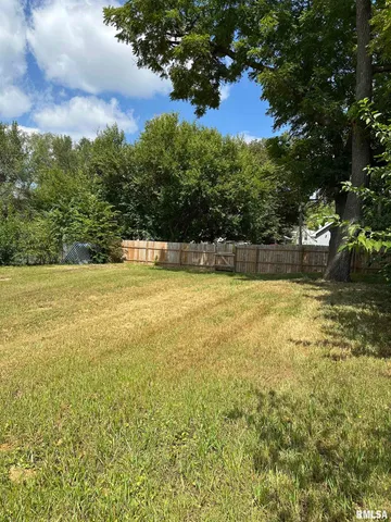 $85,000 | 823 West Nowland Avenue, Peoria, IL 61604