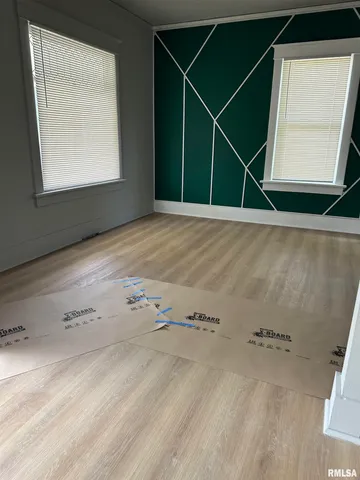 $85,000 | 823 West Nowland Avenue, Peoria, IL 61604