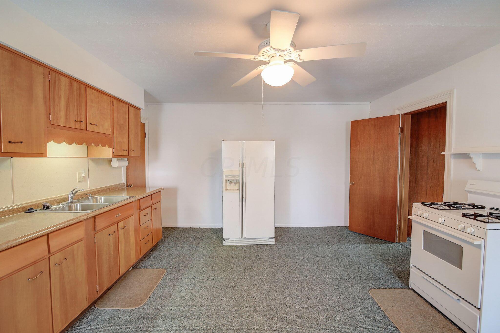 45555 North Ridge Road Amherst, OH 44001 - Photo 26 of 36 One bedroom apartment