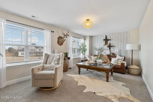 $422,550 | 105 Glasgow Lane, La Grange, NC 28551