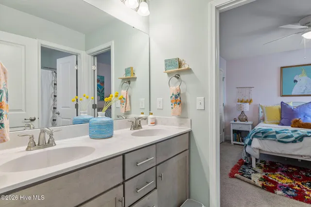 $422,550 | 105 Glasgow Lane, La Grange, NC 28551