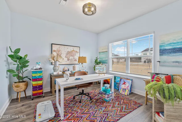 $422,550 | 105 Glasgow Lane, La Grange, NC 28551