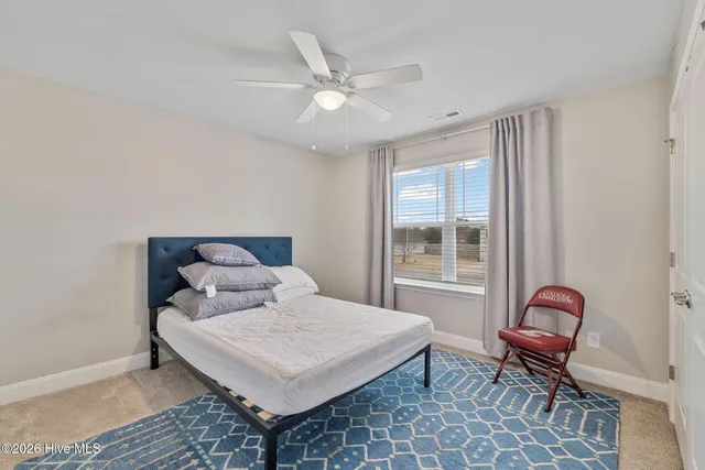 $422,550 | 105 Glasgow Lane, La Grange, NC 28551