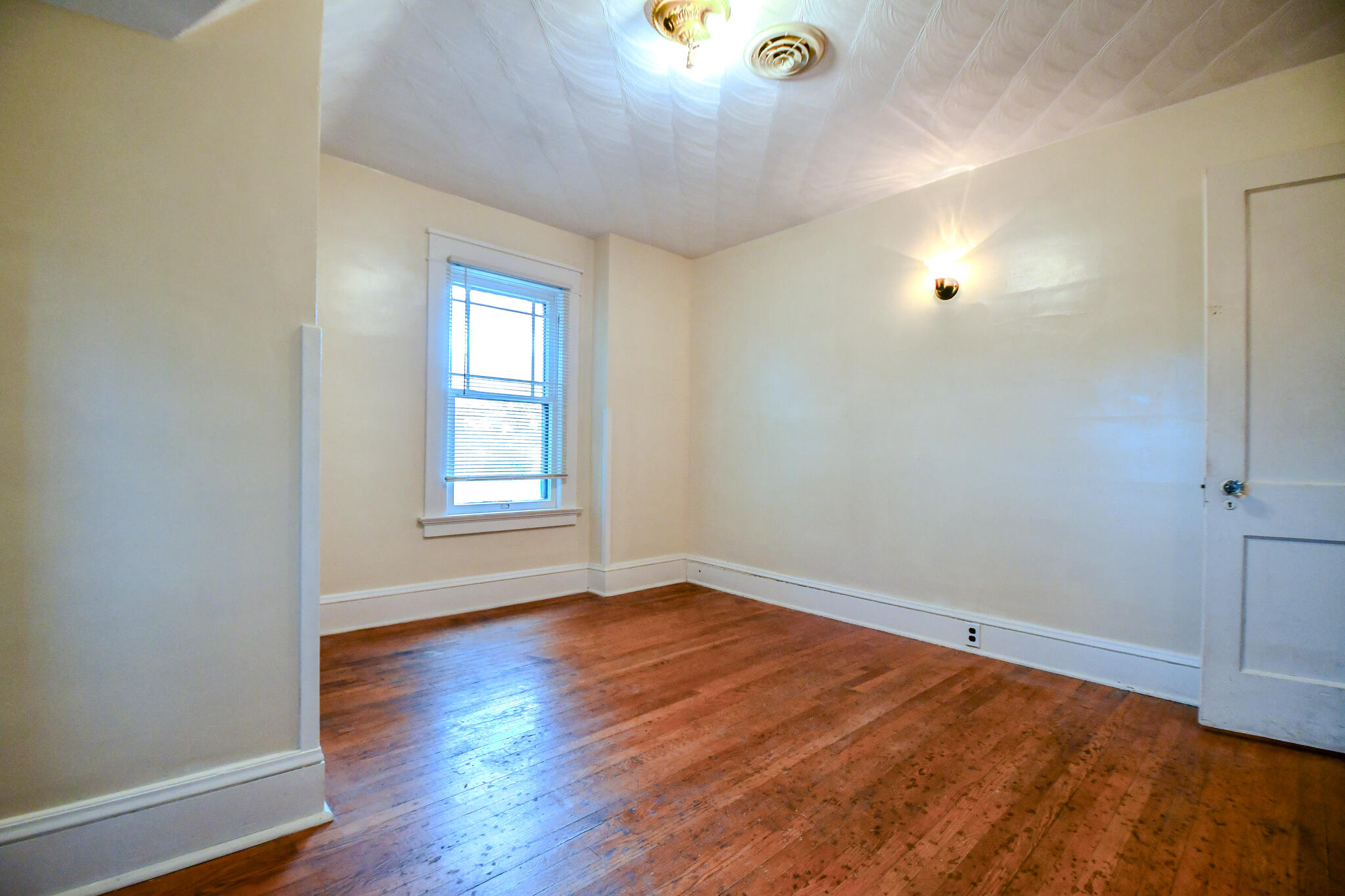 370 East Cassilly Street Springfield, OH 45503 - Photo 26 of 46