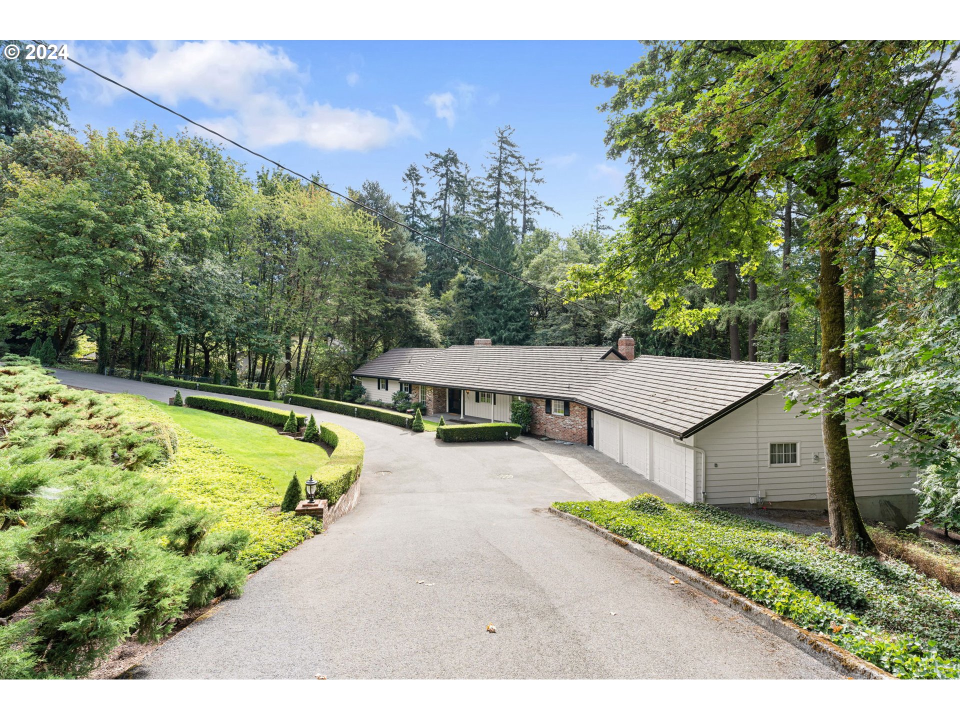 5400 Southwest Patton Road Portland, OR 97221 - Photo 2 of 8 Gallery Image 2