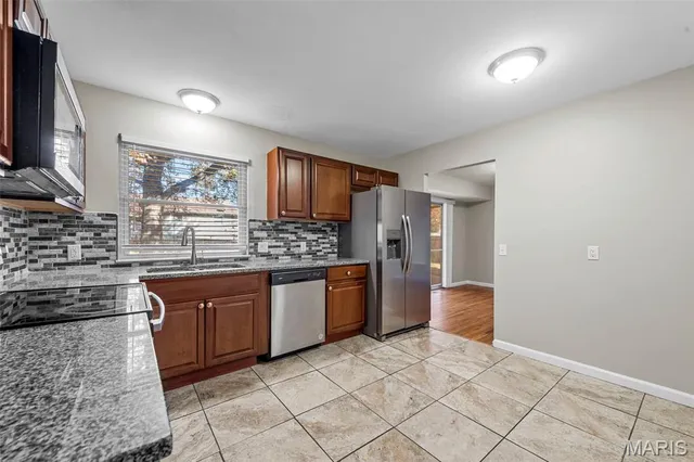 $199,900 | 11758 Galba Drive, Florissant, MO 63033